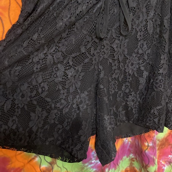 Rise of Dawn black lace romper, XS - Picture 5 of 5